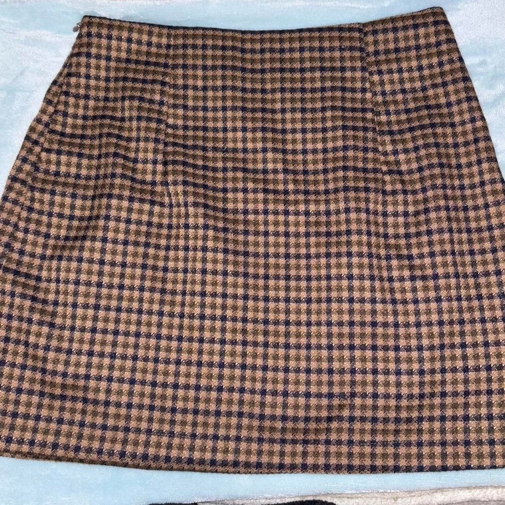 SHEIN Brown and Black A-Line Mini Skirt - Picture 2 of 4